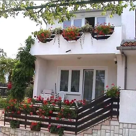 House And Apts In Istrien 9879 *
